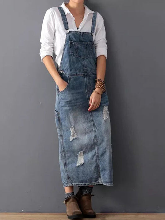 Frayla™ – Abgenutztes Jeanskleid mit Schlitz hinten