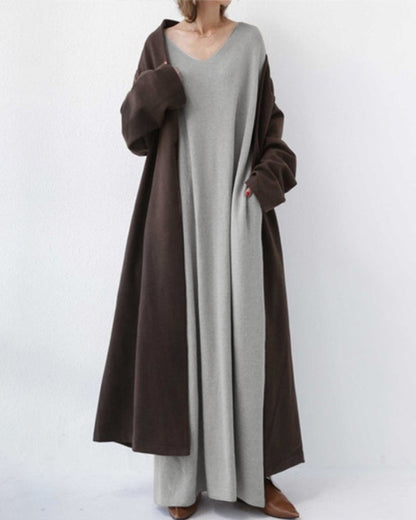 Serenya™ - Modisches Kleid mit langen Ärmeln und V-Ausschnitt