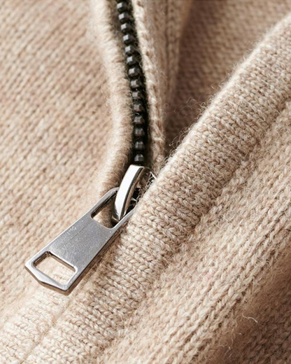 Eleganter Pullover mit Reißverschluss
