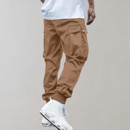Sommerfeld™ | Herren Cargo Jogginghose – Lila Streetwear-Hose mit Reißverschlusstaschen & Bündchen