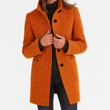 Damenjacke mit hohem Kragen