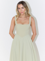 JULIA | Elegantes Midikleid mit eckigem Ausschnitt