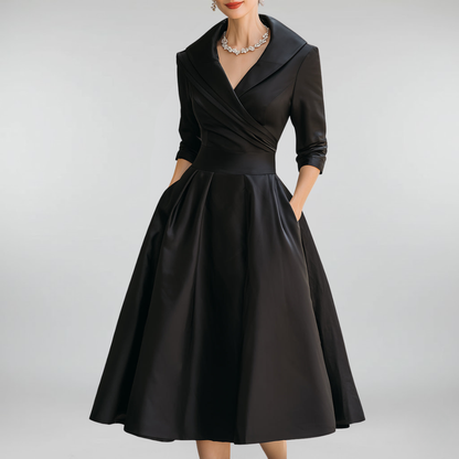 Lea™ - Elegantes Midikleid mit Dezentem Glanz