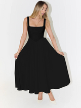 JULIA | Elegantes Midikleid mit eckigem Ausschnitt
