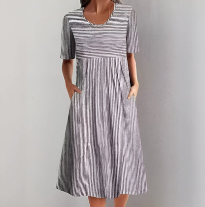 Aquelle™ - Elegantes Gestreiftes Midikleid mit Meeresinspirierter Note