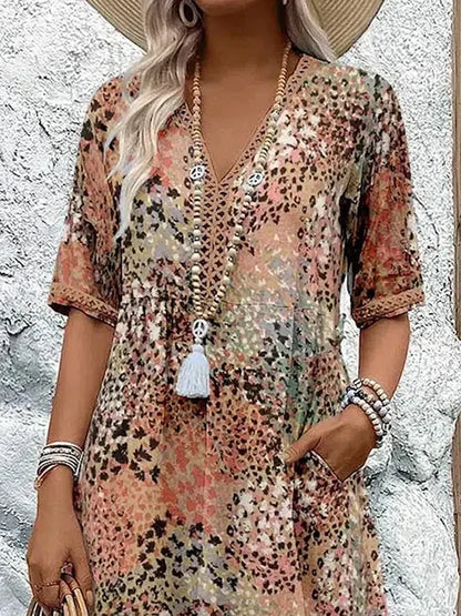 Sommerfeld | Leichtes Midikleid mit V-Ausschnitt