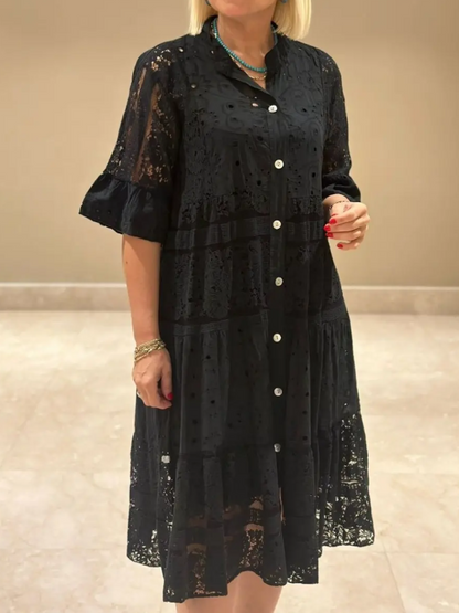 Emberly™ – Locker sitzendes Kleid mit Stickerei und Knopfleiste